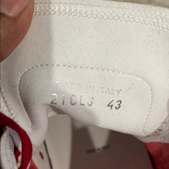 Like new Red Christian Dior b23 in size 43 - Picture 5 of 10